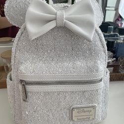 Loungefly Minnie Sequin Wedding Backpack