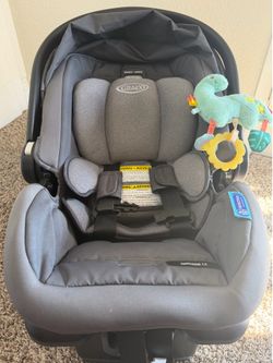 GRACO BABY CAR SEAT🐣