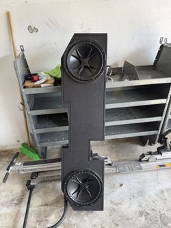 Dodge Ram Sub Woofer Box With 2 Kicker Comp 12’s