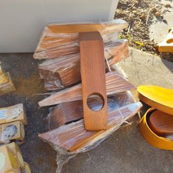 Wooden Bottle Holder 