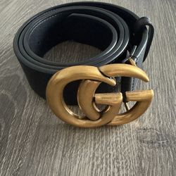 Authentic Black Gucci belt