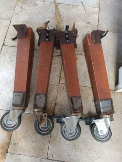 Heavy duty set of four legs with wheels two brakes