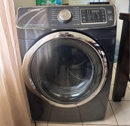 Samsung 7.5 cu. ft. Gas Dryer – Works Great!