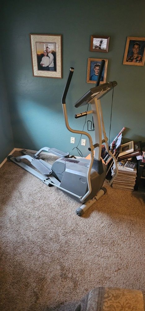 Elliptical Machine 