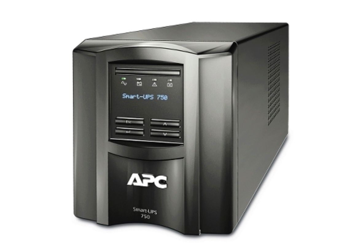 APC Smart-UPS 750VA SMT750C