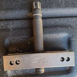 Snap On CJ86-1 Puller With Pressure Screw CJ83-3