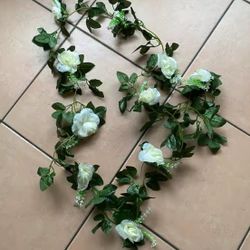 3 Pcs /  2.2M Artificial White Flower Fake Hanging Fake Vine Plants Leaves Artificials Garland Flowers Wedding Decoration