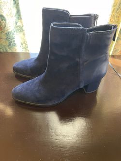 Navy Blue Suede And Leather Boots, Excellent Condition, Hardly Worn. Size 8and A Half Medium . Size 8