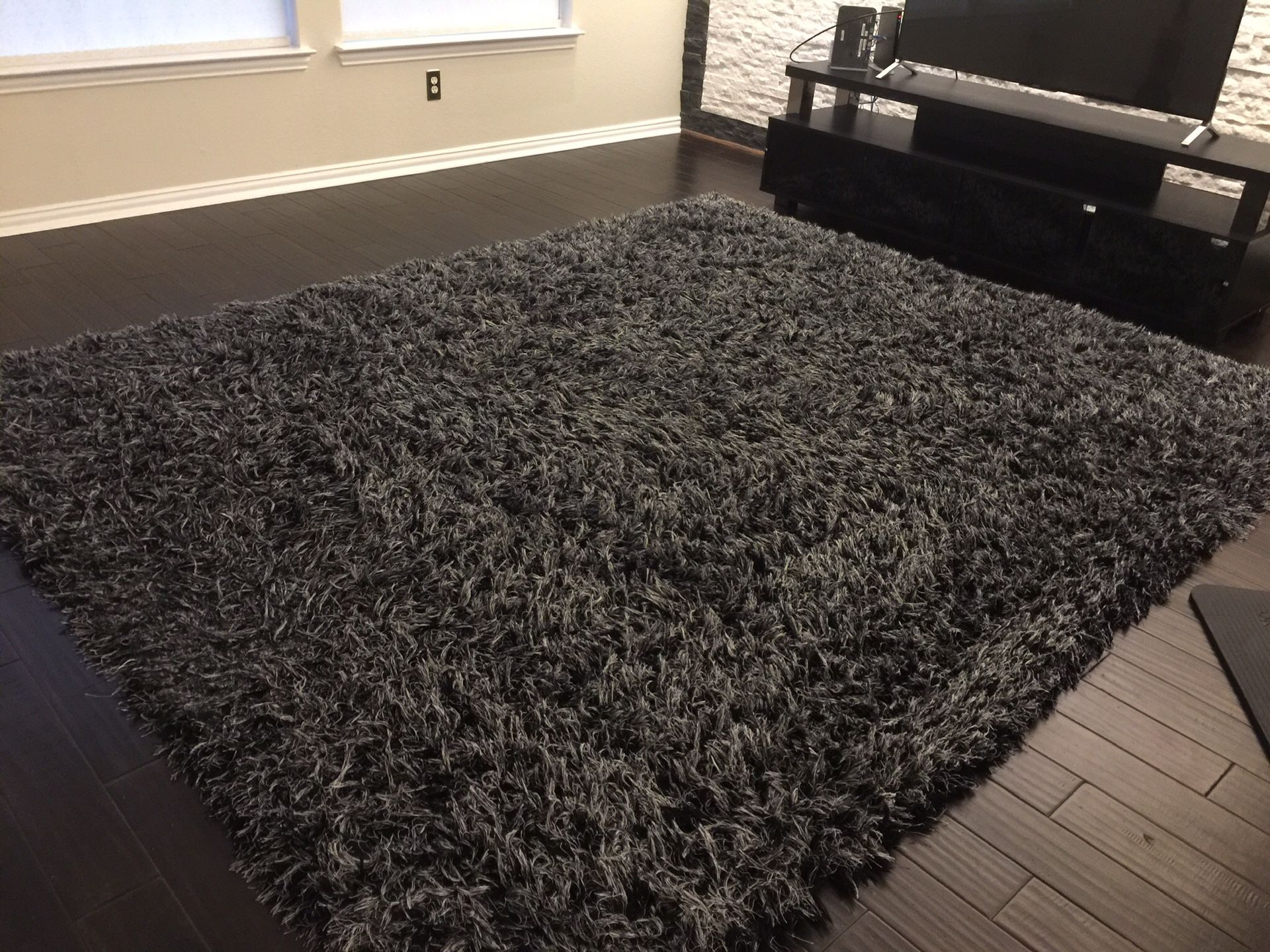Rug (124”X100”)