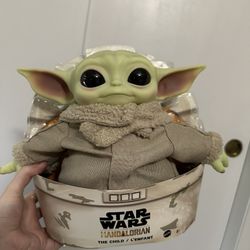 Star Wars The Mandalorian Yoda Plush Toy