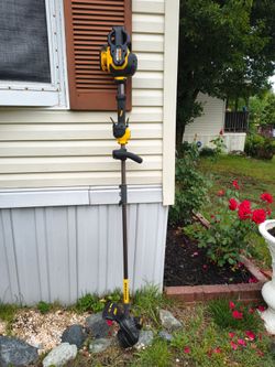 dewalt weedwacker