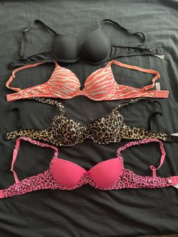 Pink Victoria’s Secret Bras