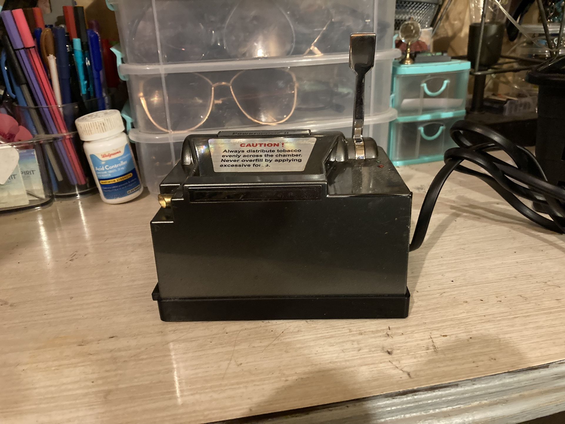 Auto cigarette Roller