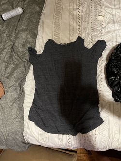 Old Navy Gray Cold Shoulder Top