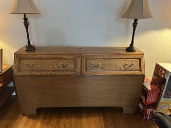 Solid Oak Head Board With Storage
