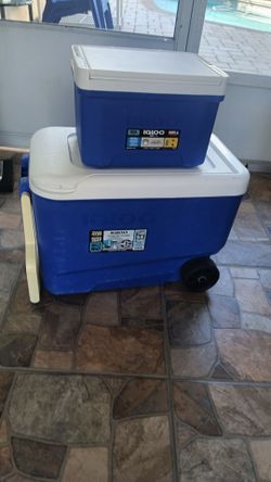 Pair of igloo coolers