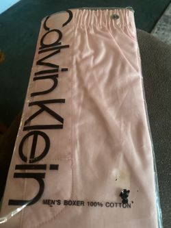 Calvin Klein Men’s Boxers New gay Interest