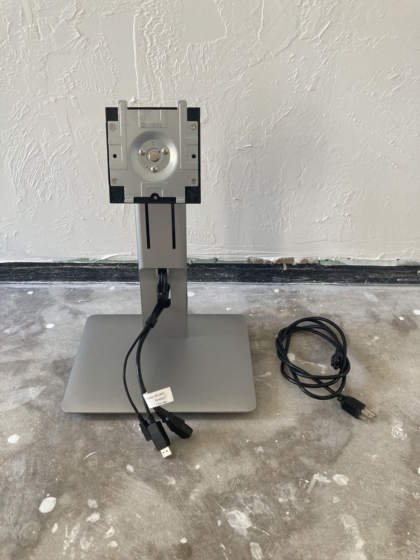 Dell All-in-one Monitor Stand USB Dock MKS14b