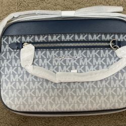 Authentic Michael Kors Crossbody