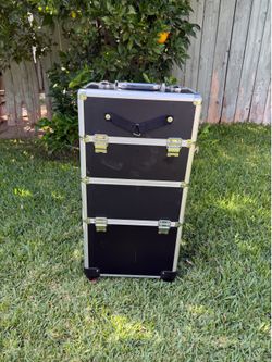 Make up case