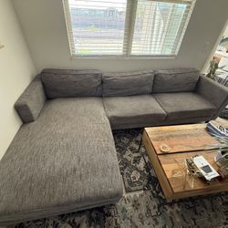 Mid Century Modern Couch With Chaise
