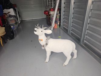 At Home White Christmas Reindeer Decoration