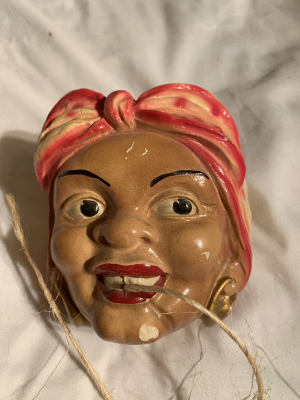Vintage Chalkware Wall String Holder for Sale in Dallas, TX - OfferUp