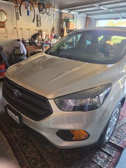 2018 Ford Escape S Model