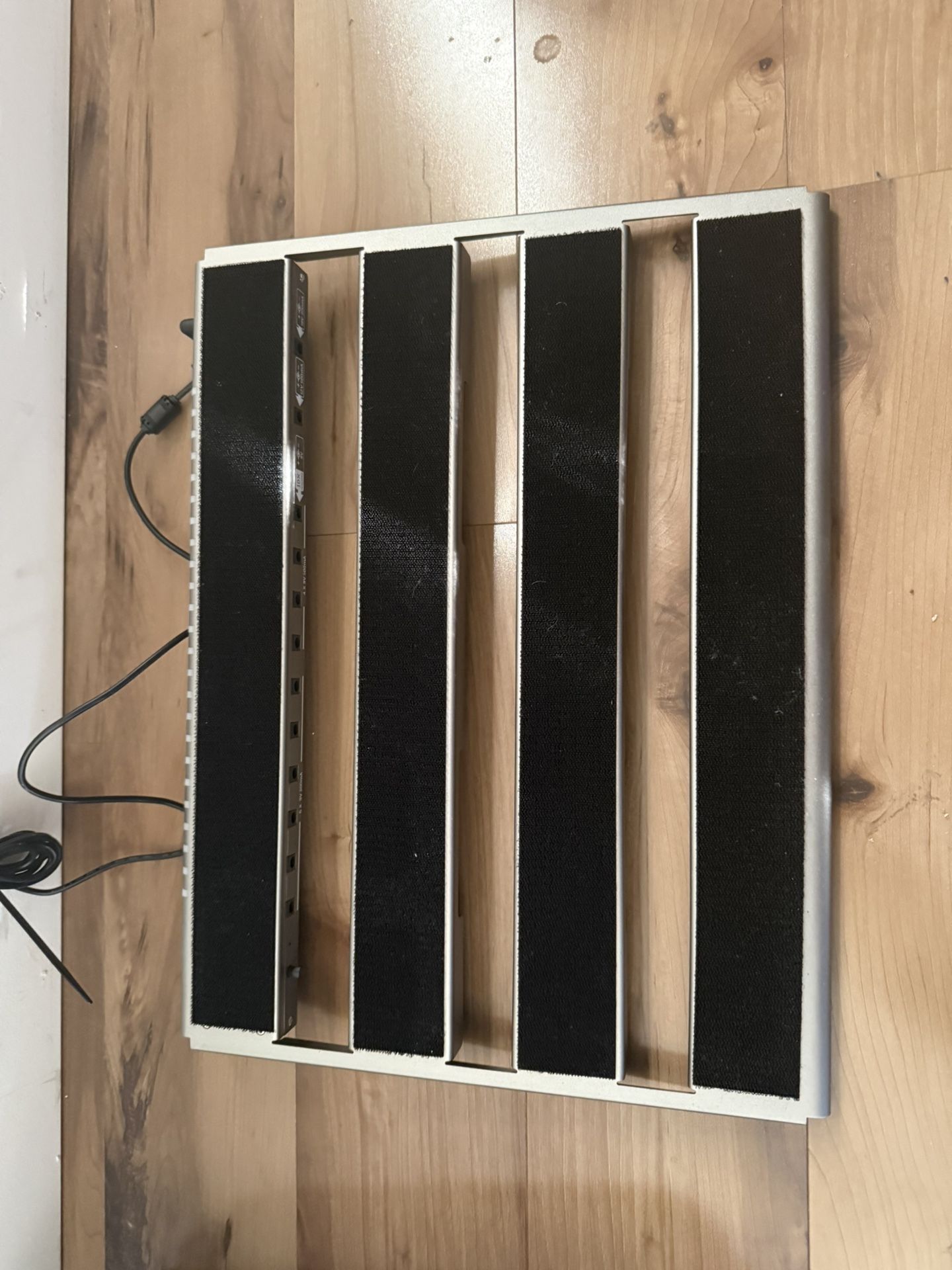 Pedal Board 10/9v And Expandable