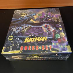New DC Batman Vs Joker Chess Set 