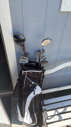 Calloway Golf club set with bag