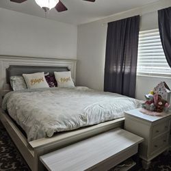 Bedroom Set