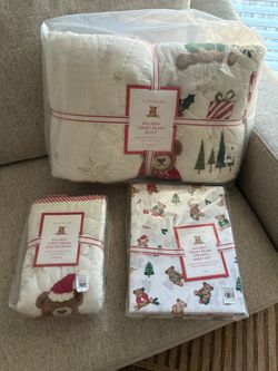 Pottery Barn Holiday Twin Teddy Bears Set $230