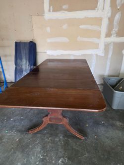 Folding Duncan Phyfe Dining Table