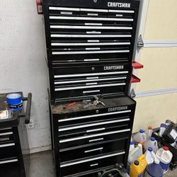 16 Drawer Craftsman Tool Chest / With Tools
