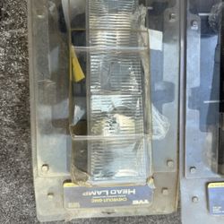 Chevrolet GMC OBS HEADLIGHTS 
