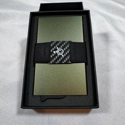 NEW Code 118 Stealth Wallet Military Green + Aluminum Back Plate Black
