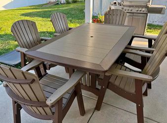 Outdoor Poly Lumber Dining Table and Chair Set
