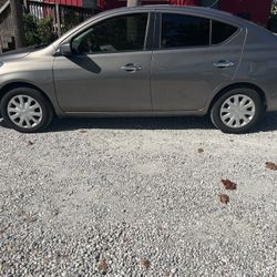 2016 Nissan Versa