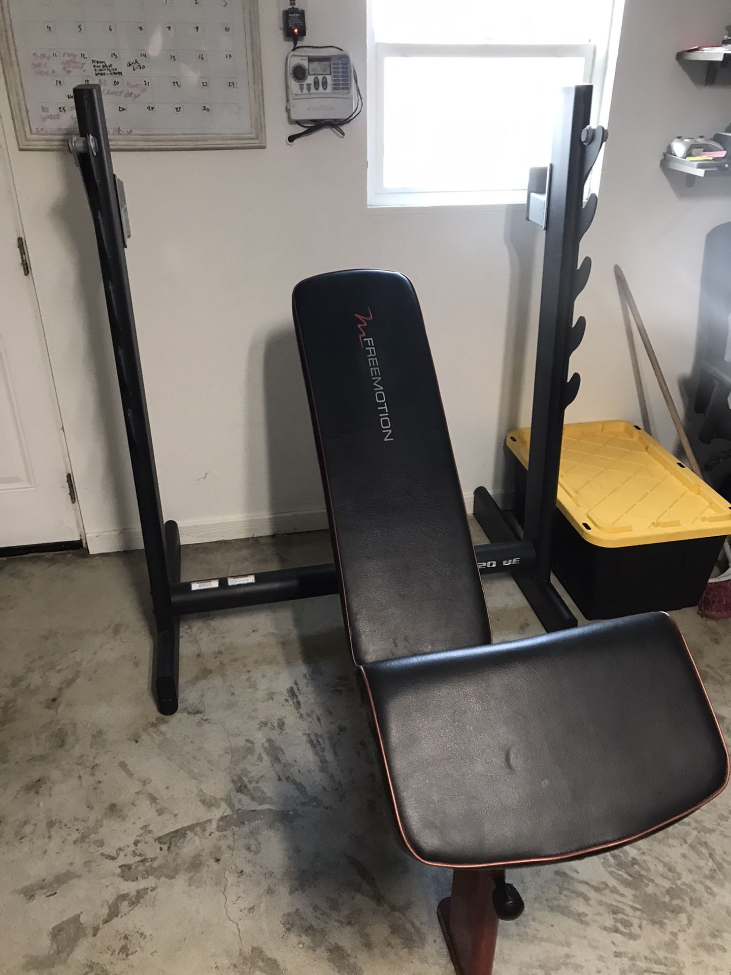 Freemotion Weight Bench
