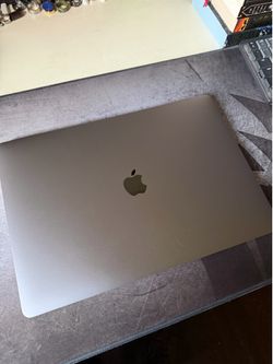 MacBook Pro 15” 2018