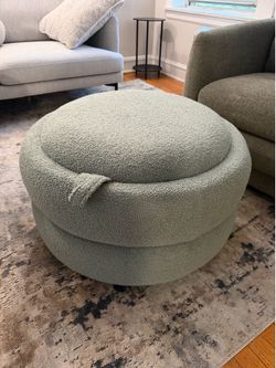 storage ottoman