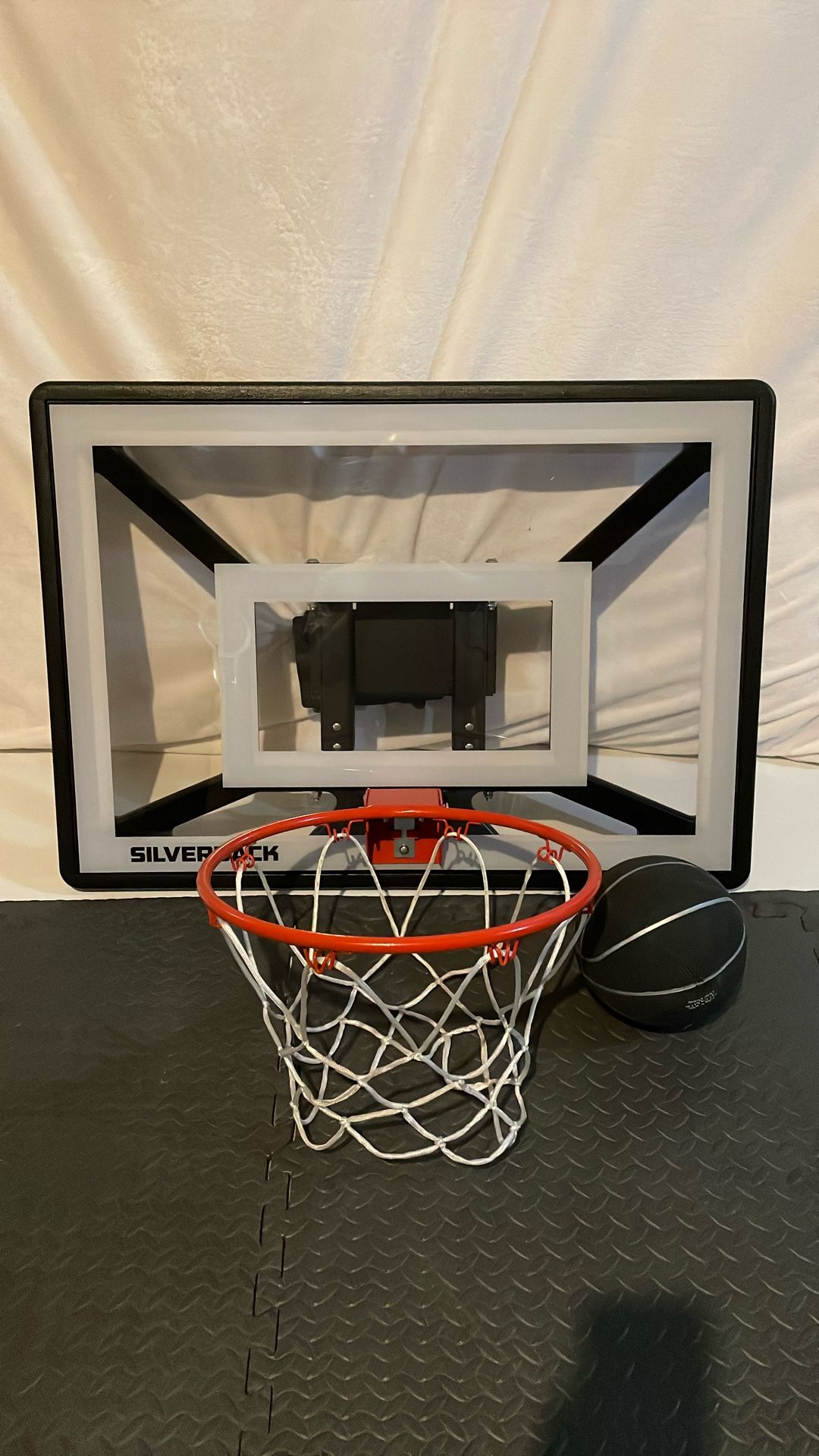 SILVERBACK JUNIOR YOUTH 33" BASKETBALL HOOP