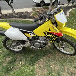 Drz400