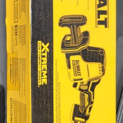Dewalt One Handed Reciprocating Saw