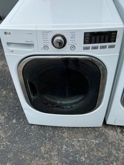 LG White Washer and Dryer Set