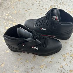 Black High Top fila Men’s Size:13 Asking $35 