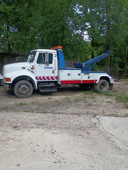 Towen truck