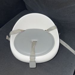 Munchkin Booster Seat