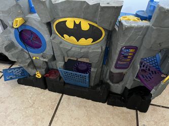 BATMAN TOYS